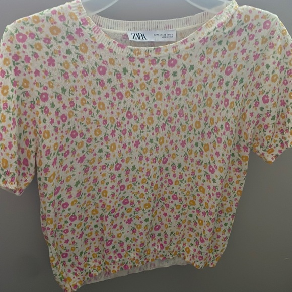Zara floral top - Picture 2 of 2